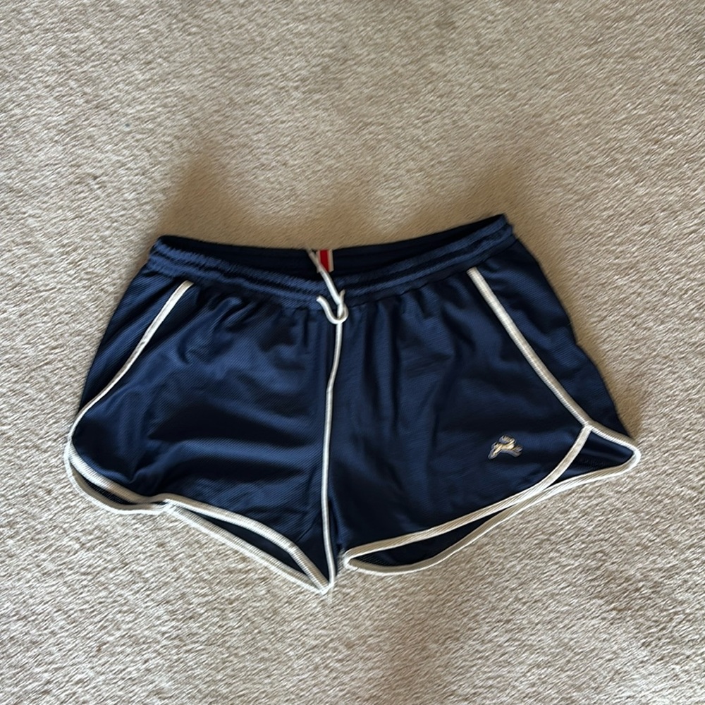 Tracksmith Van Cortlandt Mesh Shorts in Navy/Ivory